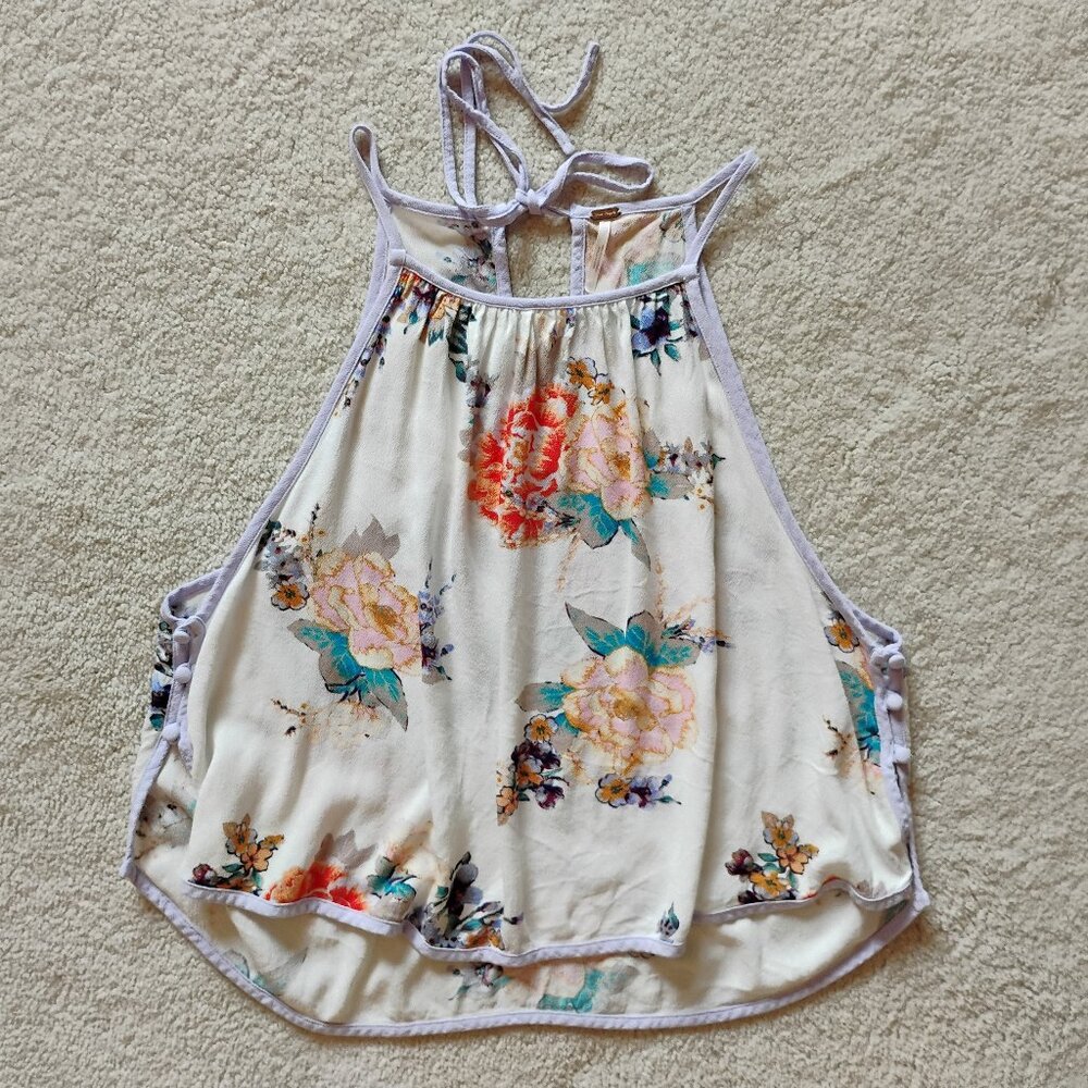 Free People ~ White Floral Cropped Tank Top